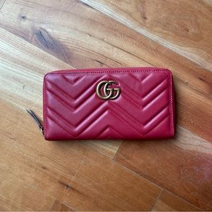 Gucci wallet